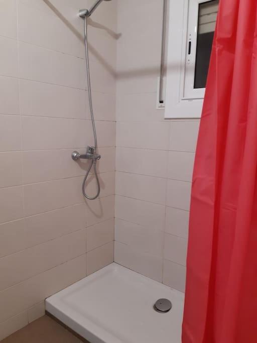 Exclusive House Close To Airport เอลปรัตเดยูเบรกัต ภายนอก รูปภาพ